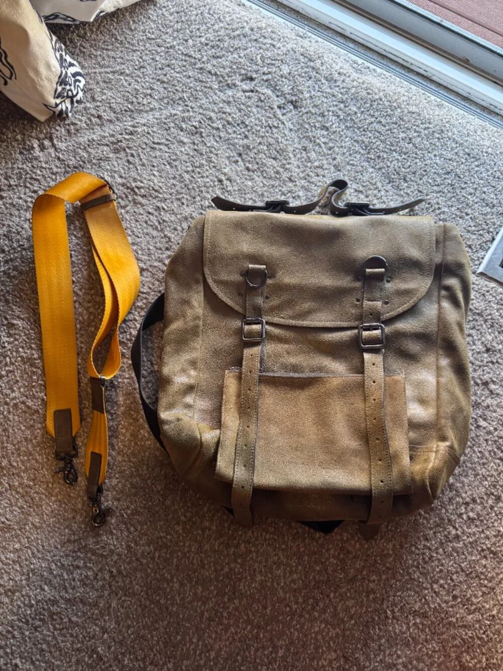 Timbuk2 brown leather